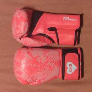 I Love Kickboxing gloves
